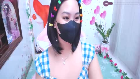 Snapshot of sweet_lily0 chatting on 18, 9, 2025 Lily online show from 18, 9, 2025