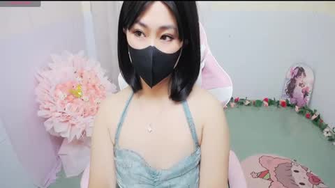 Snapshot of sweet_lily0 chatting on 30, 4, 2026 Lily online show from 30, 4, 2026