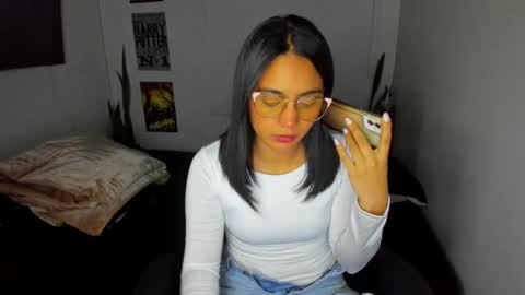 Lina online show from 13, 3, 2026