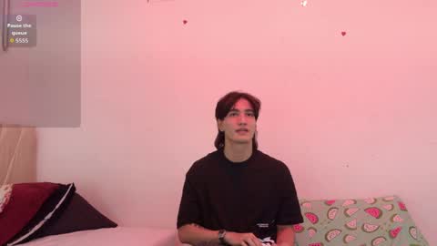 Snapshot of sweet_litle_ chatting on 28, 5, 2026 Mia online show from 28, 5, 2026