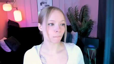 Lucy online show from 24, 4, 2026