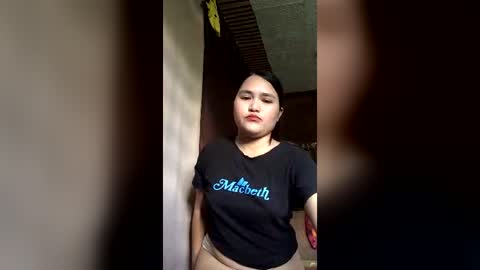 Snapshot of sweet_maeyyy chatting on 6, 7, 2026 Sweet maeyyy online show from 6, 7, 2026