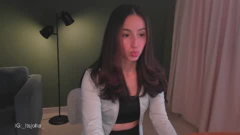 Snapshot of sweet_mara_cat chatting on 7, 7, 2026 Mor online show from 7, 7, 2026