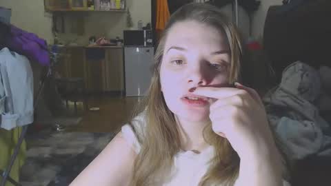 Snapshot of sweet_martinique chatting on 9, 4, 2026 TexasPAWG101 online show from 9, 4, 2026