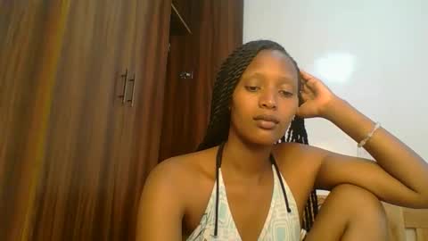Snapshot of sweet_melod chatting on 3, 3, 2026 Linda online show from 3, 3, 2026