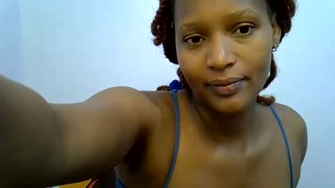 Snapshot of sweet_melod chatting on 16, 7, 2026 Linda online show from 16, 7, 2026