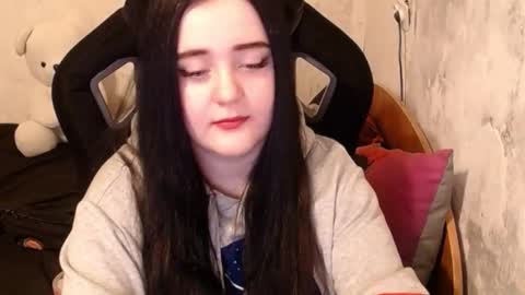 Snapshot of sweet_my_dream chatting on 8, 1, 2025 sweet_my_dream online show from 8, 1, 2025