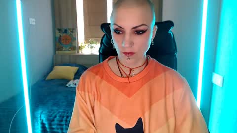 sweet_n_strong online show from 8, 4, 2026