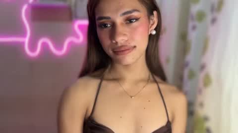 Snapshot of sweet_nikki03 chatting on 24, 9, 2025 sweet_nikki03 online show from 24, 9, 2025