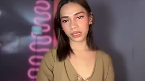 sweet_nikki03 online show from 29, 5, 2026