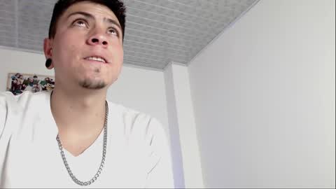 Snapshot of sweet_paradisex5 chatting on 26, 9, 2025 sweet_paradisex5 online show from 26, 9, 2025