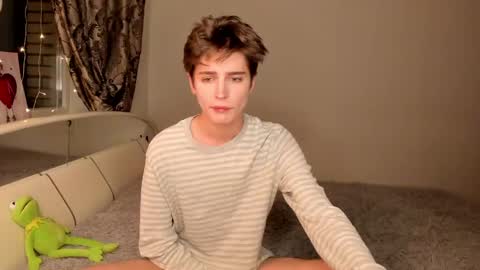 kira online show from 3, 3, 2025