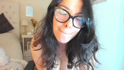 sweet_penny22 online show from 23, 1, 2025