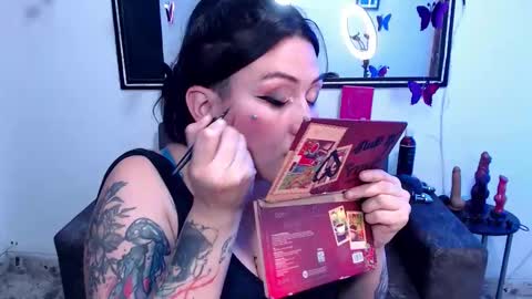 Snapshot of sweet_poison_666 chatting on 7, 3, 2026 sweet_poison_666 online show from 7, 3, 2026