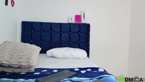 sweet_poisonx online show from 6, 2, 2026