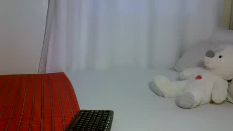 Ari online show from 21, 10, 2025