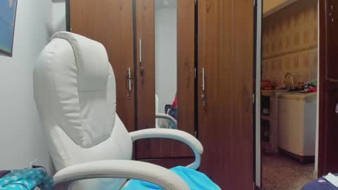 sweet_robyn online show from 13, 12, 2024