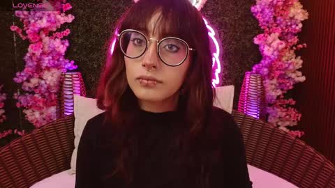 Roxanee online show from 11, 2, 2026