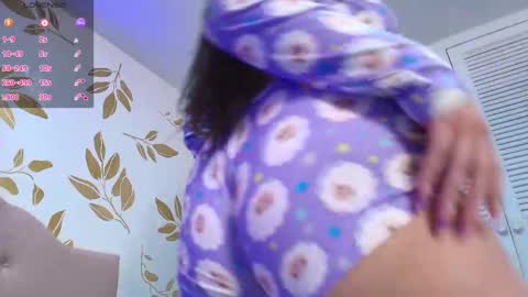 Sammy Lauren online show from 25, 2, 2025