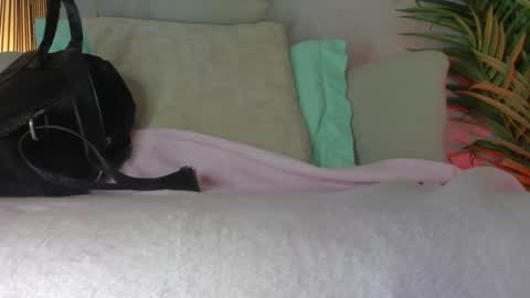 Adeline  online show from 28, 10, 2025