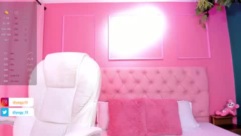 Yeileen online show from 1, 3, 2025