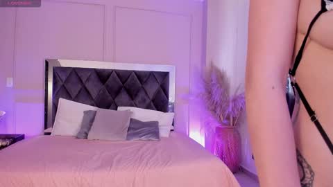 Snapshot of sweet_tamara__ chatting on 25, 10, 2025 tamy online show from 25, 10, 2025