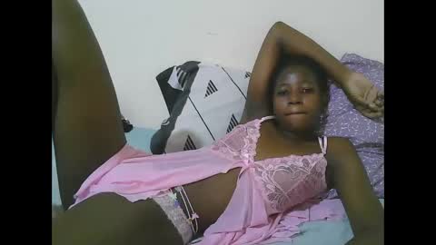 Snapshot of sweet_tattiana chatting on 15, 10, 2025 Tatty online show from 15, 10, 2025