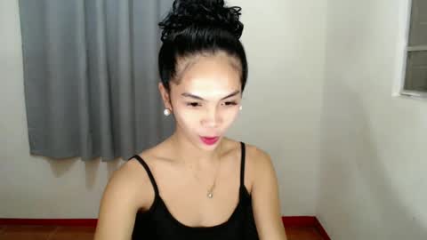 sweet_tyla online show from 2, 2, 2025