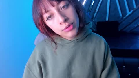 Snapshot of sweet_venus4 chatting on 1, 2, 2025 sweet_venus4 online show from 1, 2, 2025