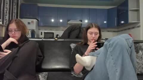 Snapshot of sweet_violetti chatting on 23, 2, 2025 sweet_violetti online show from 23, 2, 2025