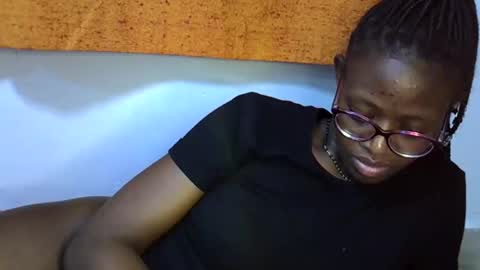 sweet_zarah online show from 24, 3, 2026