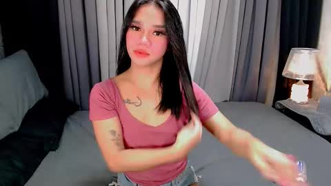 Snapshot of sweet_zoey12 chatting on 30, 10, 2025 bea takashi online show from 30, 10, 2025