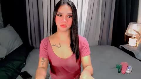 Snapshot of sweet_zoey12 chatting on 26, 11, 2025 bea takashi online show from 26, 11, 2025