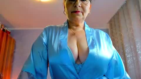 Snapshot of sweetangell69_ chatting on 20, 7, 2026 Viorica online show from 20, 7, 2026