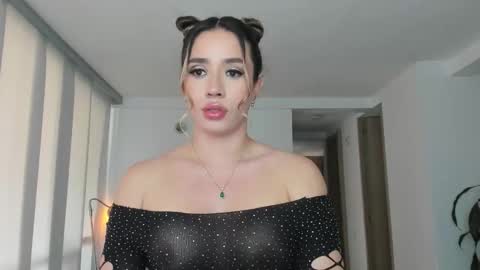 Camila online show from 5, 3, 2025