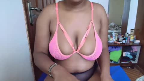 Snapshot of sweetateka chatting on 14, 2, 2025 Sweetateka online show from 14, 2, 2025