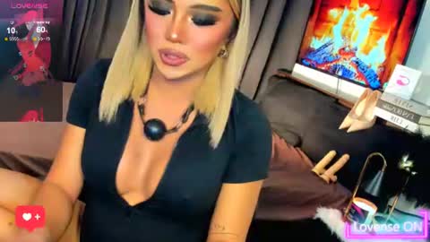 Snapshot of sweetbella69xoxo chatting on 3, 7, 2026 BELLA online show from 3, 7, 2026