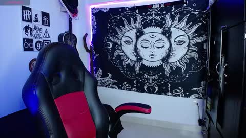 Snapshot of sweetbitter_ chatting on 23, 2, 2025 sweetbitter_ online show from 23, 2, 2025