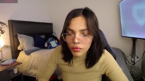 Snapshot of sweetbitter_ chatting on 18, 1, 2026 sweetbitter_ online show from 18, 1, 2026