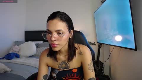Snapshot of sweetbitter_ chatting on 10, 2, 2026 sweetbitter_ online show from 10, 2, 2026