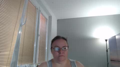 Sweetboobs85h online show from 7, 11, 2025