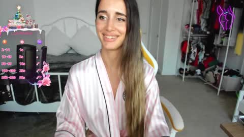 Anna online show from 2, 1, 2025