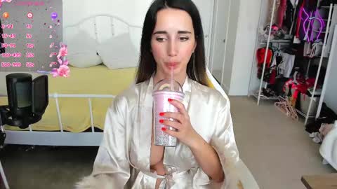 Anna online show from 15, 2, 2025