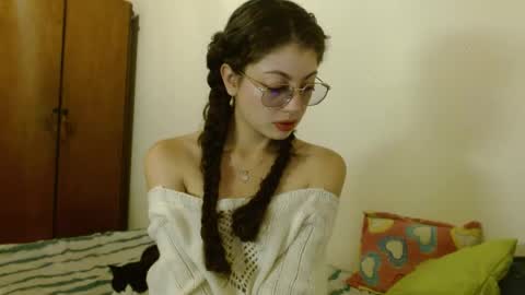 sweetcalm_ online show from 22, 5, 2026