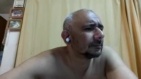 sweetcuervo independent model online show from 1, 3, 2025