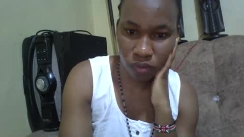 sweetdiva2012 online show from 25, 10, 2025