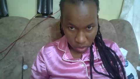 sweetdiva2012 online show from 11, 11, 2025