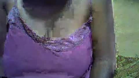 Snapshot of sweetdivah2 chatting on 27, 4, 2026 divinah online show from 27, 4, 2026