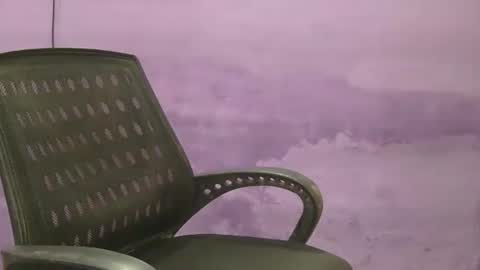 sweetdream220 online show from 13, 9, 2025