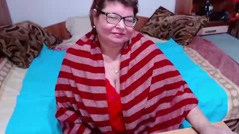 sweetestmilf4you online show from 27, 2, 2025